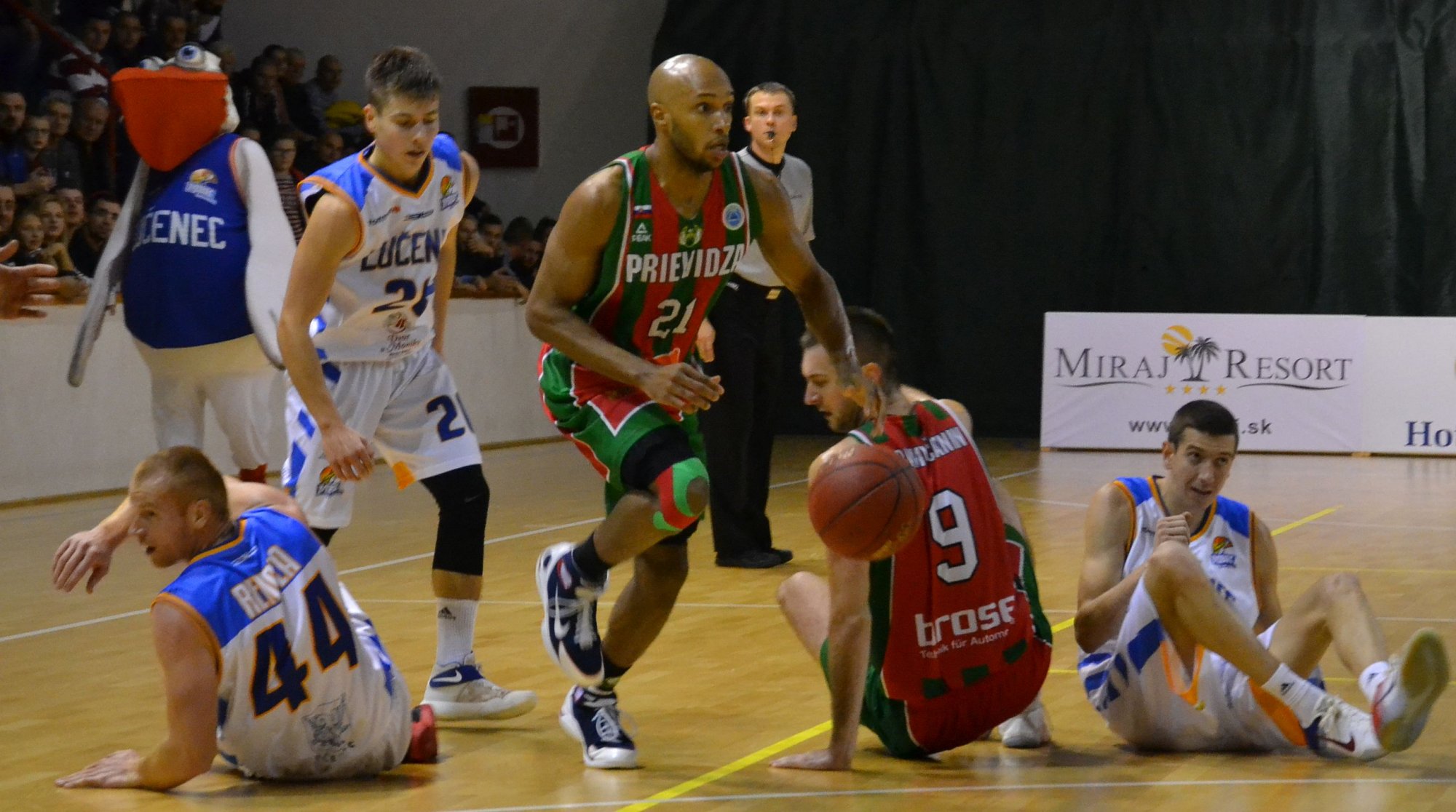 MBK Lučenec vs. BC Prievidza, Andre Jones (21)