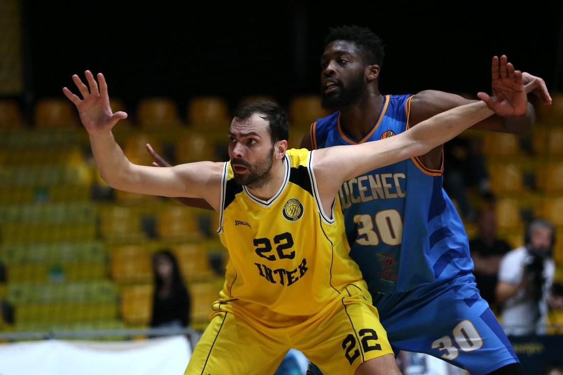 Inter - Lučenec (play off 2017) (Foto: Vladimír Dorňák)