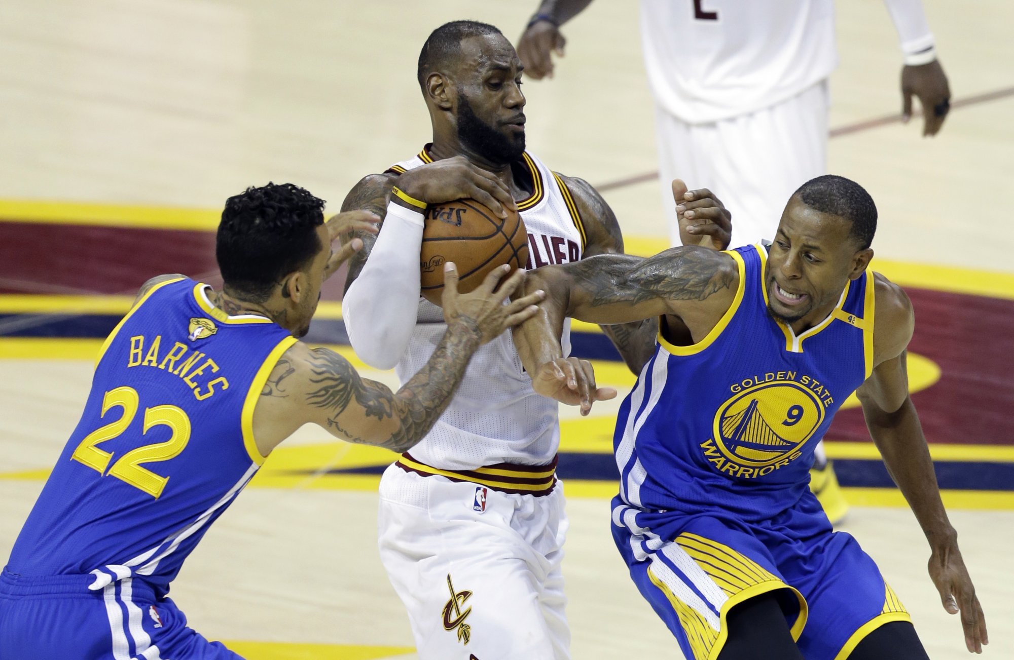 James dosiahol deviate finálové triple double: Máme majstrovskú DNA