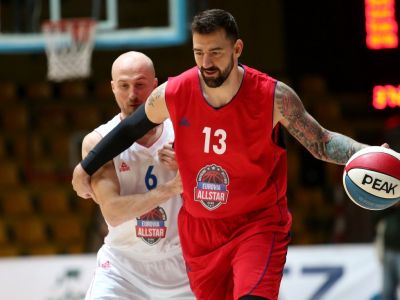 Kto žiaril v prvej polovici sezóny? Vybrali sme top hráčov SBL