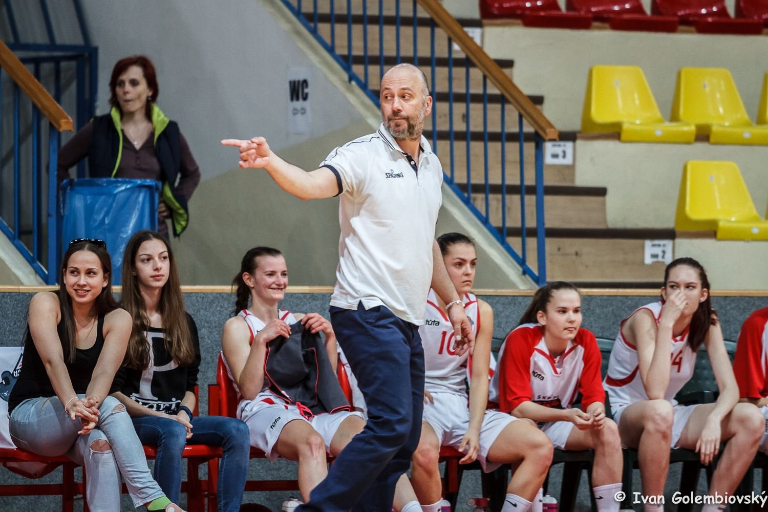 V Banskej Bystrici výborne pracujú s mládežou, budúcnosť žien je však ohrozená