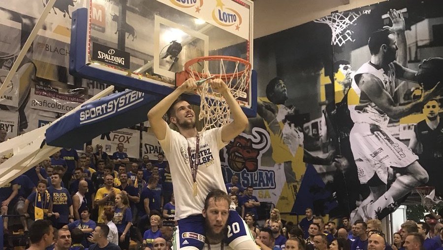Ihring oslavuje v Poľsku titul: Je to skvelé, čaká na nás 5000 fanúšikov