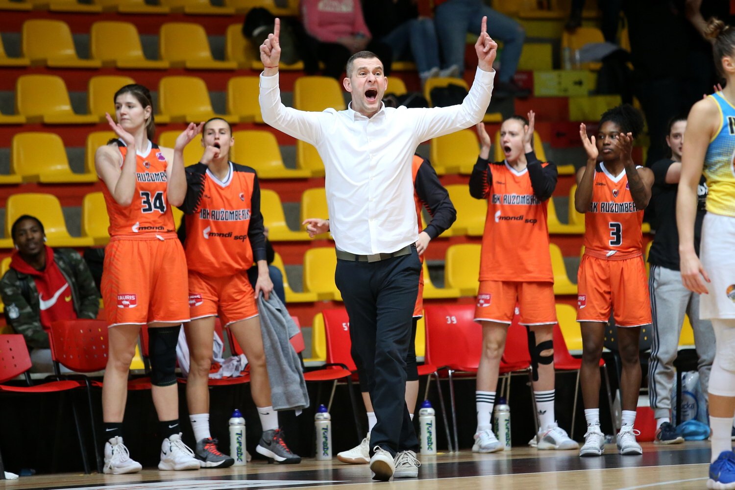 VIDEO: Čajky opäť vo vedení, Ružomberok prvým finalistom