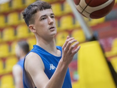 V minikempe reprezentácie bola aj nová krv. Hronský, Novák či bratia Malovcovci