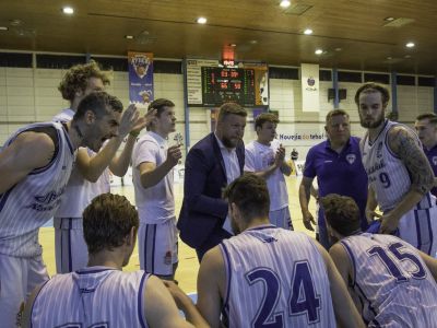 Komentár: Kyrie Ihring a spišská socha pre Tea Hojča