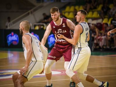 Hra mačky s myšou. Lotyši „zbili“ domácich, Bertrans žiaril na pol plynu