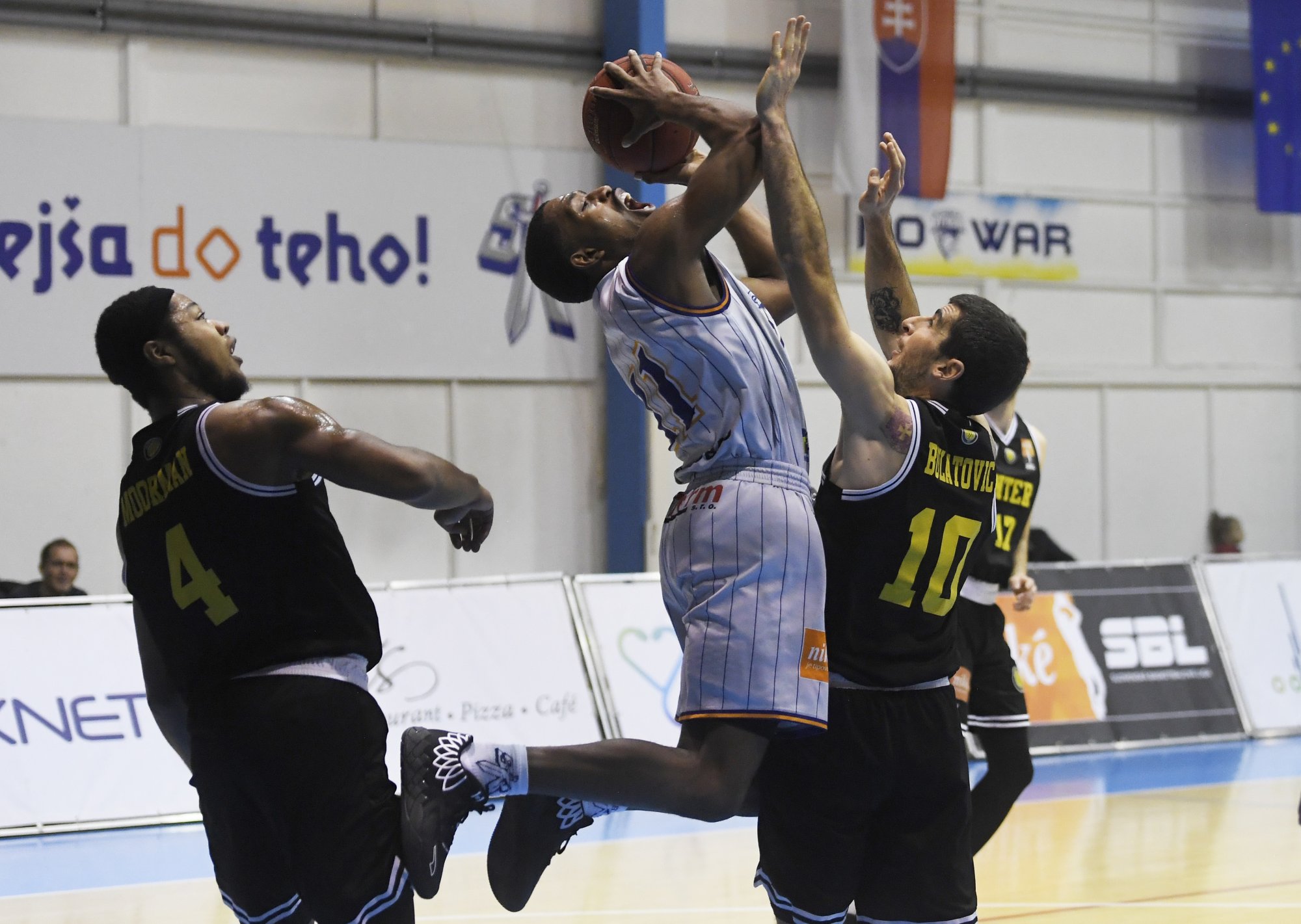 Striedačka Petra Tordu: Ofenzívna prestrelka na Spiši jedným z najlepších zápasov sezóny, ozdobou triple-double Washingtona