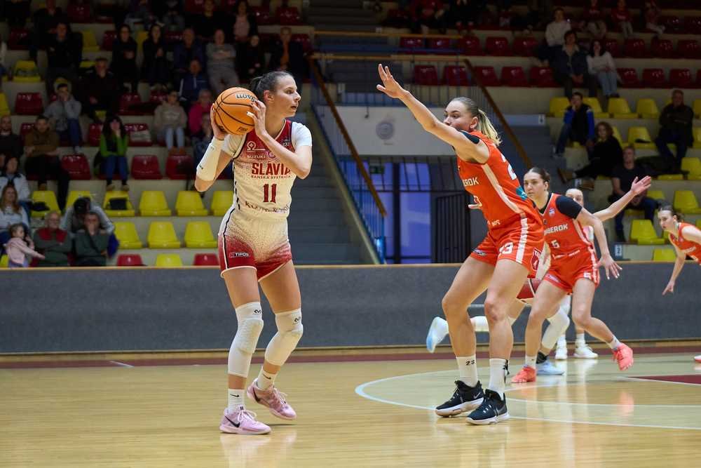 FOTO/VIDEO: Banskobystrická Slávia ŠKP je vo finále po výhre o jediný bod