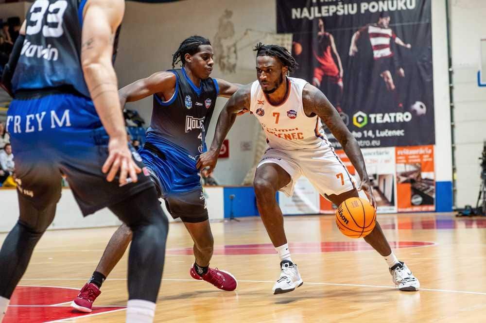 FOTO/VIDEO: Košice neprekvapili ani v Lučenci, Prievidza dotiahla Levice až do predĺženia