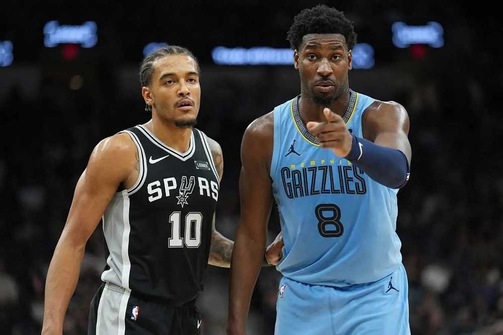 V NBA končia prestupy. Veľkú posilu získal nečakaný tím