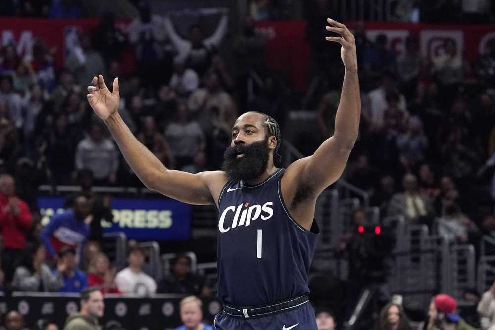 VIDEO: Clippers riešia výmenu hviezdneho Hardena, bez neho prehrali