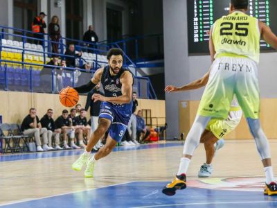 Wolves nepomohla ani plná zostava, za svoje výkony sa hanbia