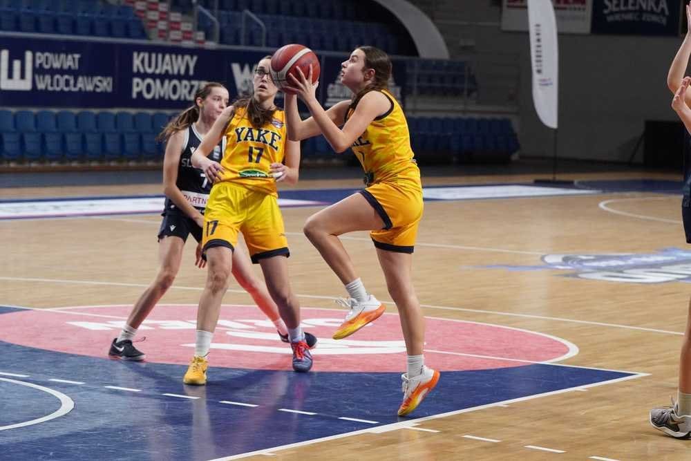 FOTO/VIDEO: Slovakia Select ovládol základnú časť MEL/BasketGirls® U15