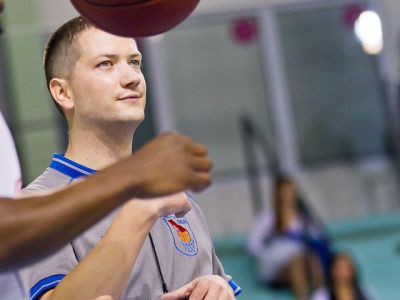 Aj Tomašovič rozhodcom s licenciou FIBA