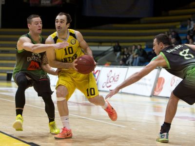 Prievidza hostí Inter, Komárno hrá v Handlovej