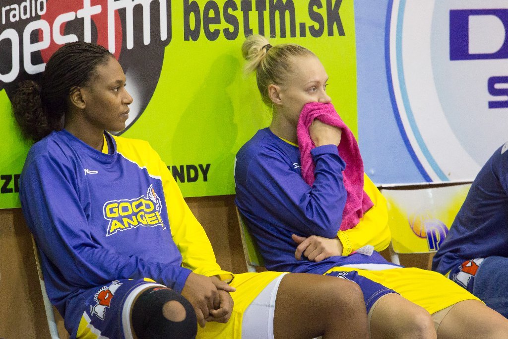 erin phillips  ajsha jones