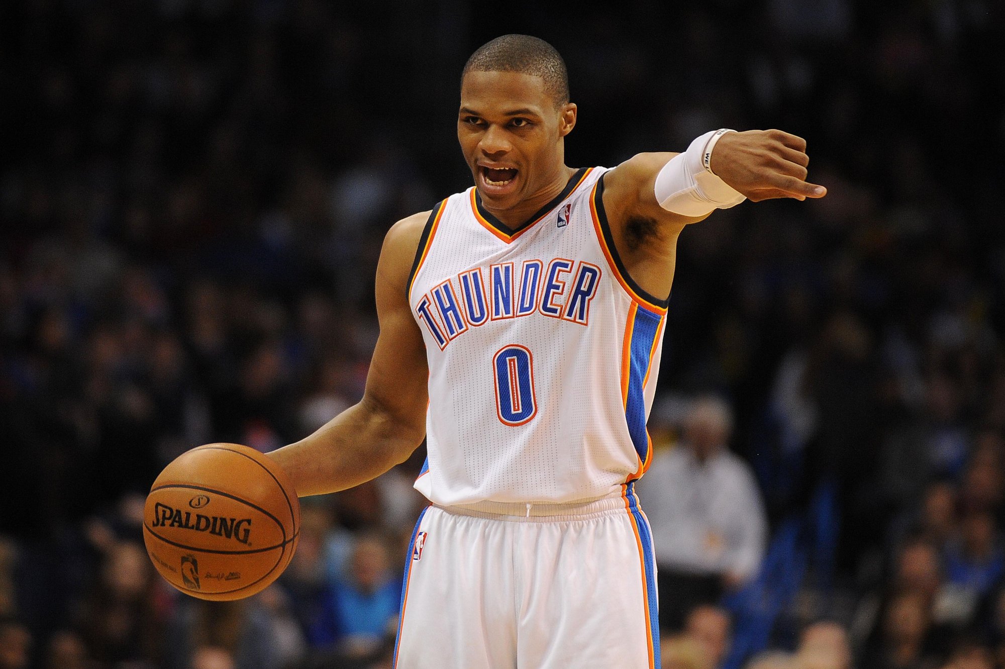 Westbrook má MVP formu, vyrovnal sa Currymu, LeBronovi a Hardenovi
