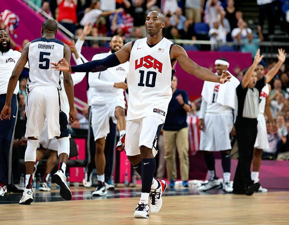 Kobe Bryant USA (Foto: usab.com)