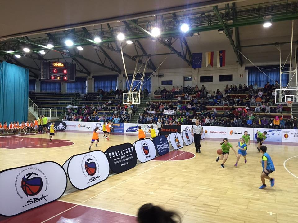 Minibasketshow 2016, Zápasy v plnom prúde (Foto: SBA)