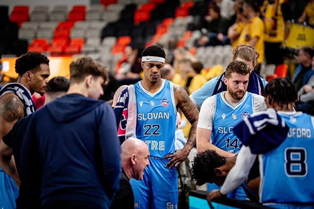 VIDEO: Slovan padol po rumunskej kanonáde spoza oblúka