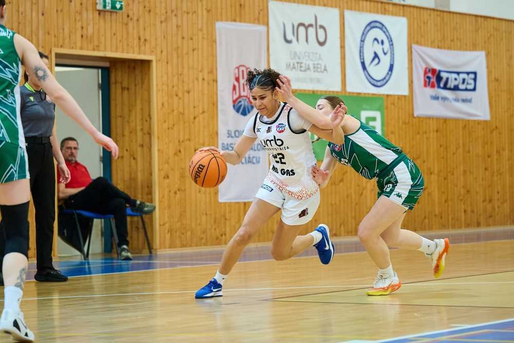 FOTO/VIDEO: Bystrické vysokoškoláčky si zahrajú o 5. priečku