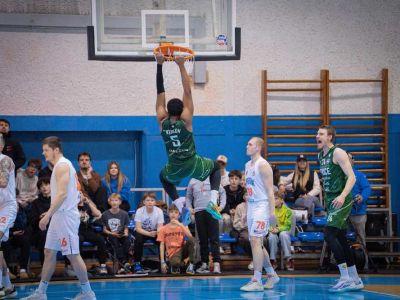 FOTO/VIDEO: Patrioti ráznym krokom do semifinále