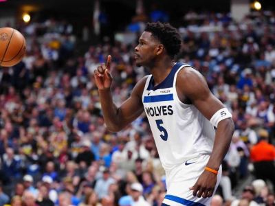VIDEO: Parádne tesné drámy sa hrali v Denveri aj Madison Square Garden