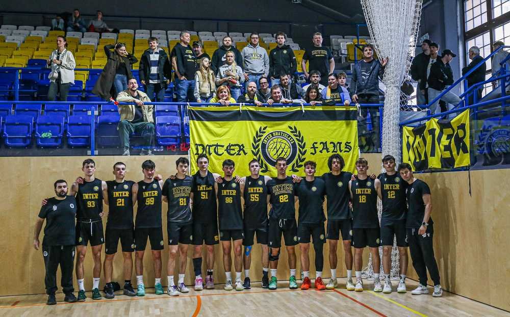 VIDEO/M-SR Juniori U20: Bratislava nedala Prievidzi šancu a má titul, Nitra po jasnej výhre tretia