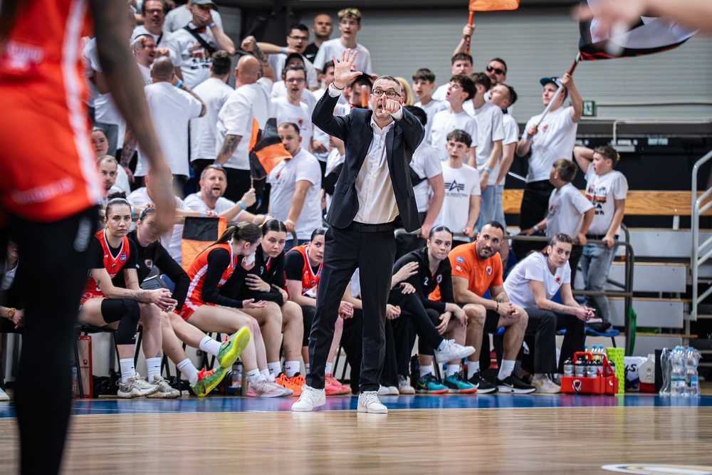 Bude to ťažký zápas, hovorí pred štvrtým finálovým súbojom liptovský tréner Suja