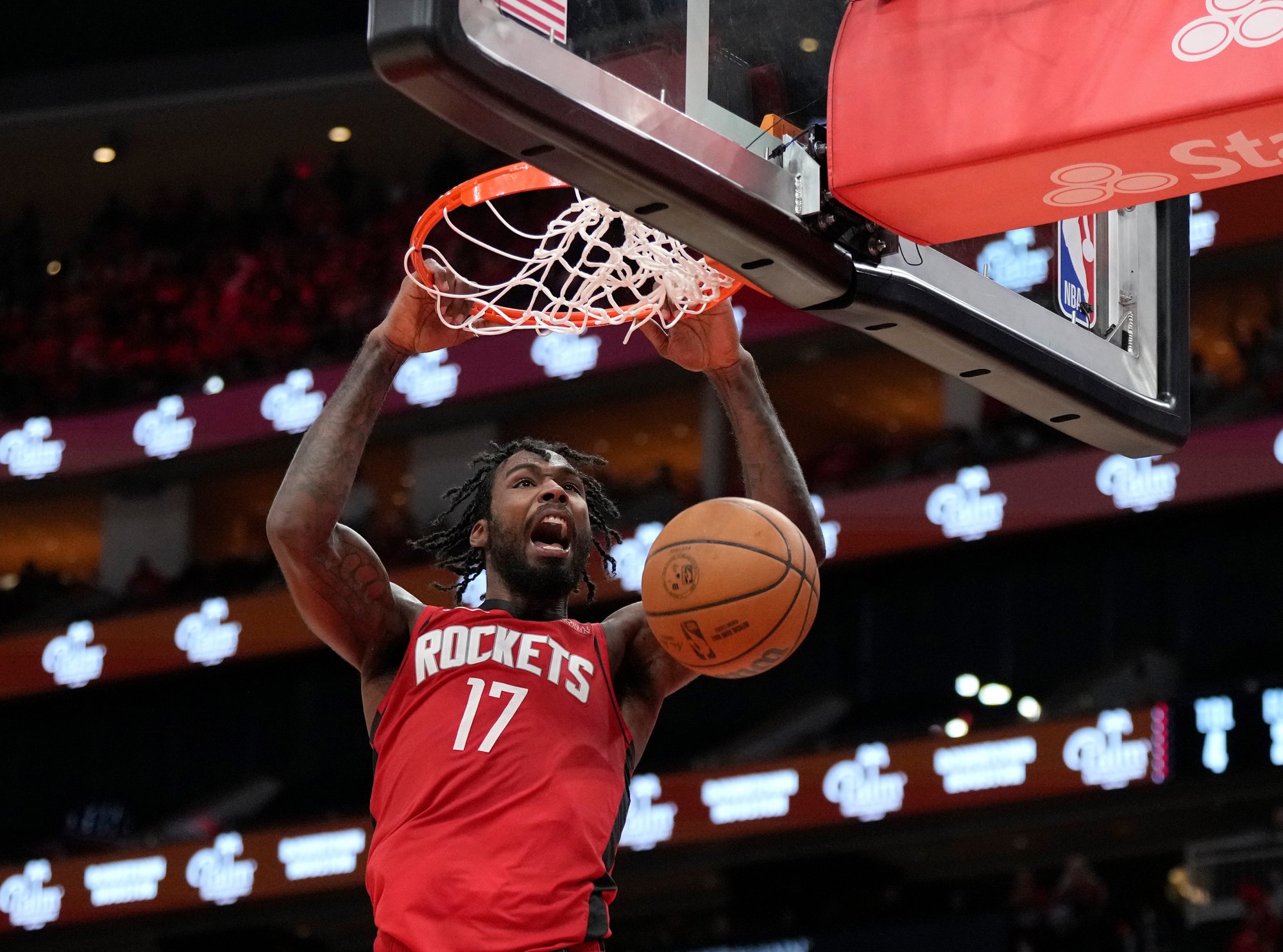 VIDEO: San Antonio aj Boston majú postupový mečbal, Houston zachránil koniec