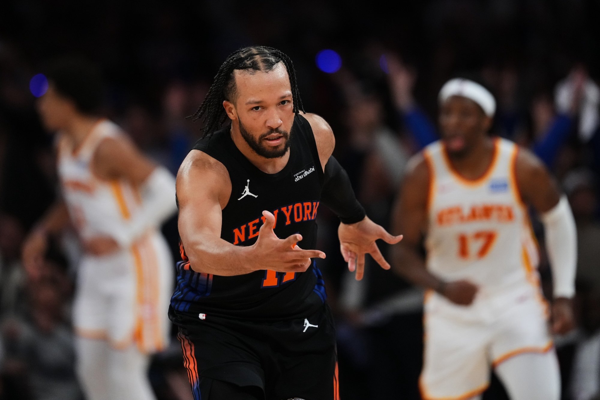 VIDEO: Knicks rozbili Atlantu, Philadelphia prekvapila Boston, San Antonio postúpilo