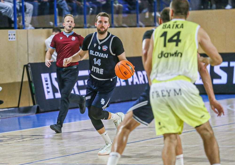 Košice wolves vs. BC Slovan Bratislava, David Abrhám (14) (Foto: Jäzva)