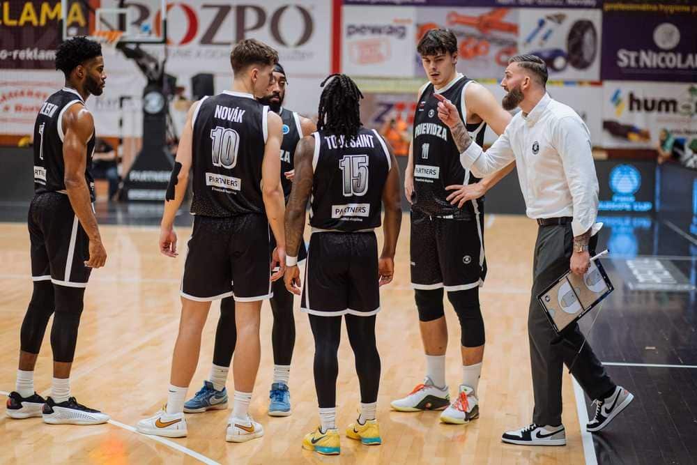 Prievidza má stále šancu postúpiť do štvrťfinále Európskeho pohára FIBA