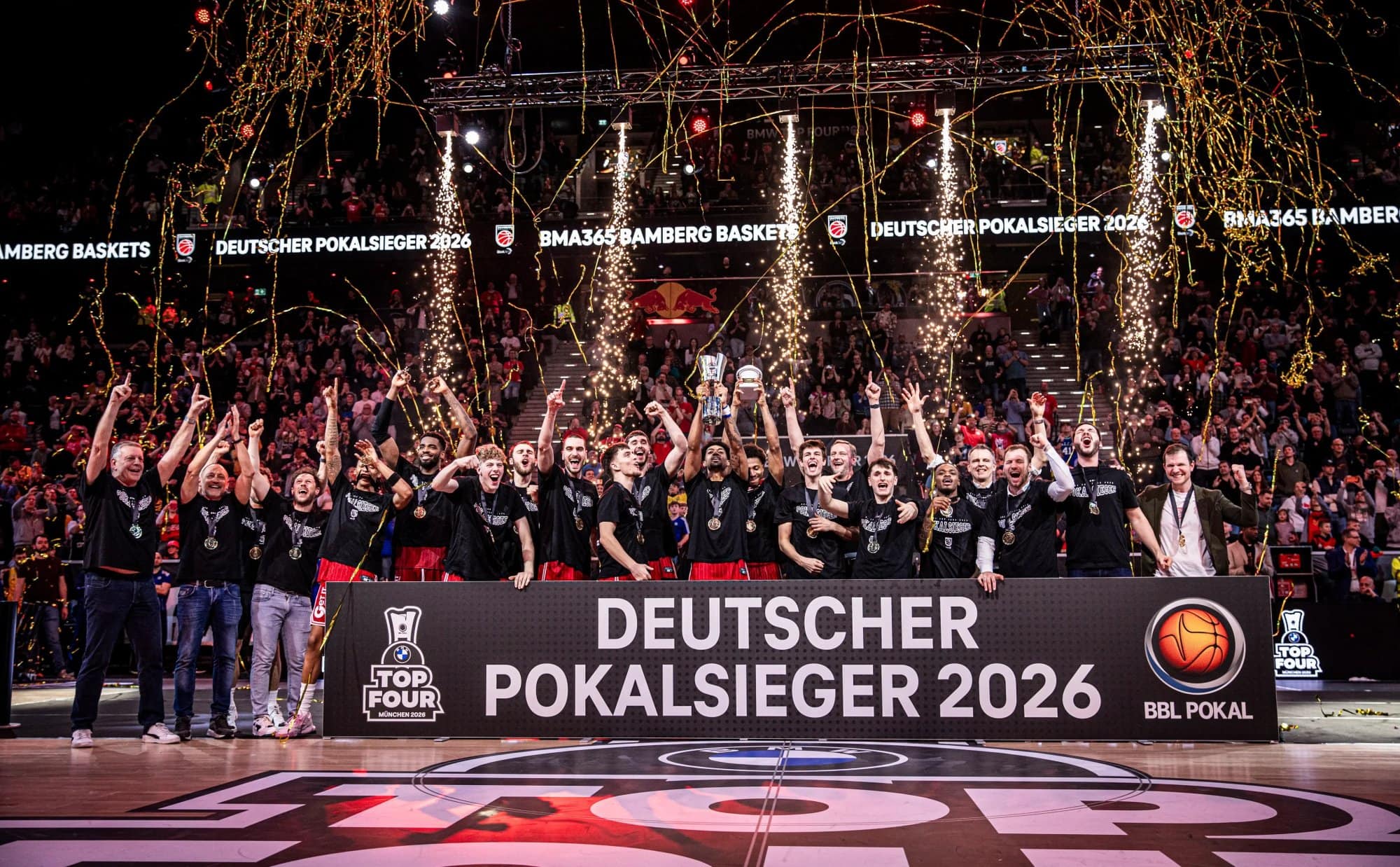 Gavel predviedol senzáciu. Šokoval bundesligu, keď znova získal pohár