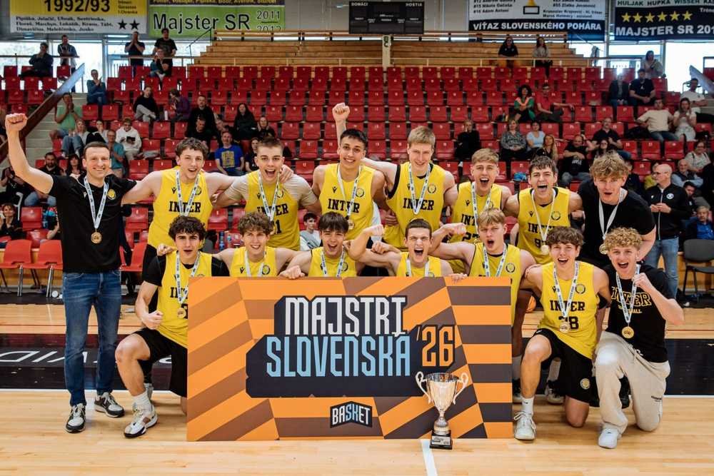 VIDEO/M-SR Kadeti U18: Titul pre Inter a druhá ja domáca Prievidza, bronz berú Lučenčania