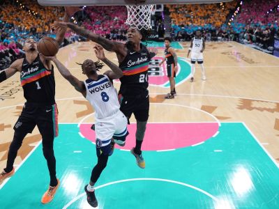 VIDEO: Wemby predviedol neskutočný triple-double s blokmi, nestačilo to