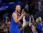 VIDEO: Brunson parádne potiahol Knicks za prvou výhrou po predĺžení