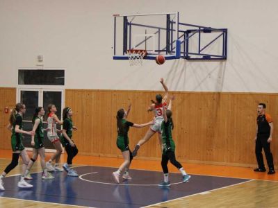 FOTO/VIDEO: Sereď bojovala, no neuspela. Poprad s prehľadom zvíťazil