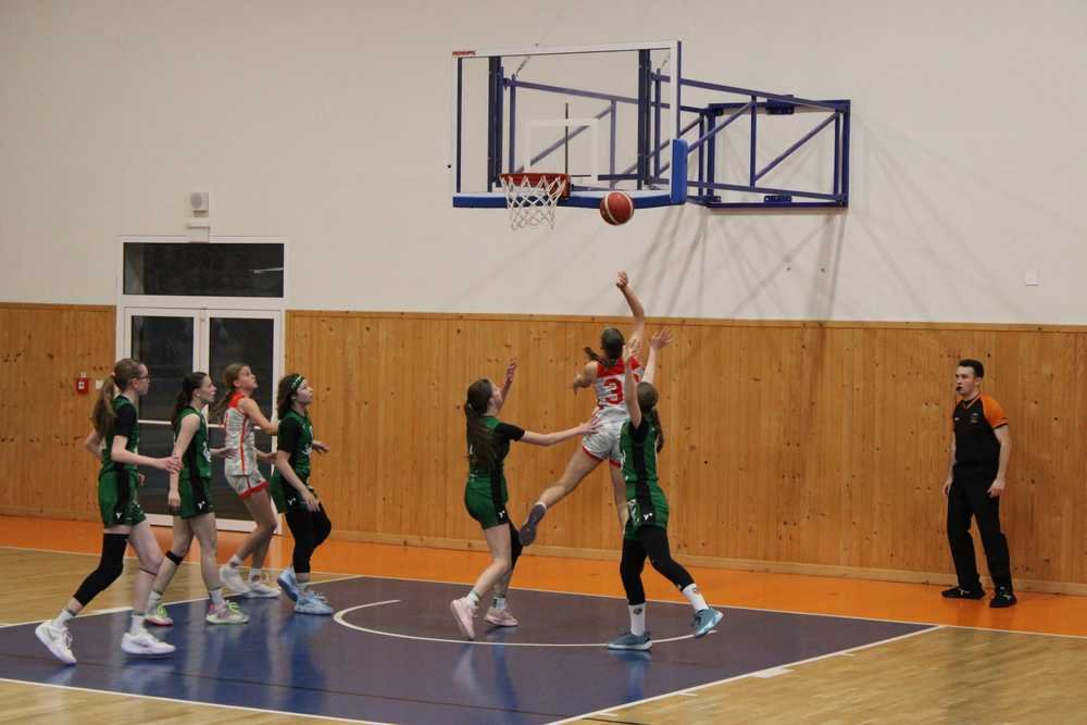 FOTO/VIDEO: Sereď bojovala, no neuspela. Poprad s prehľadom zvíťazil