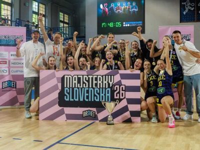 FOTO/VIDEO/M-SR Staršie žiačky U15: Majstrom sú YOUNG ANGELS Košice!