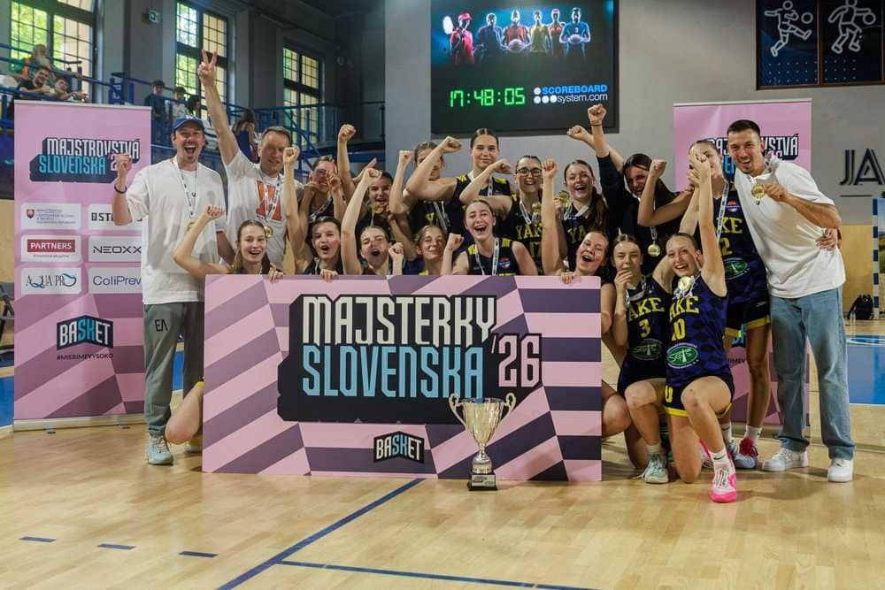 FOTO/VIDEO/M-SR Staršie žiačky U15: Majstrom sú YOUNG ANGELS Košice!