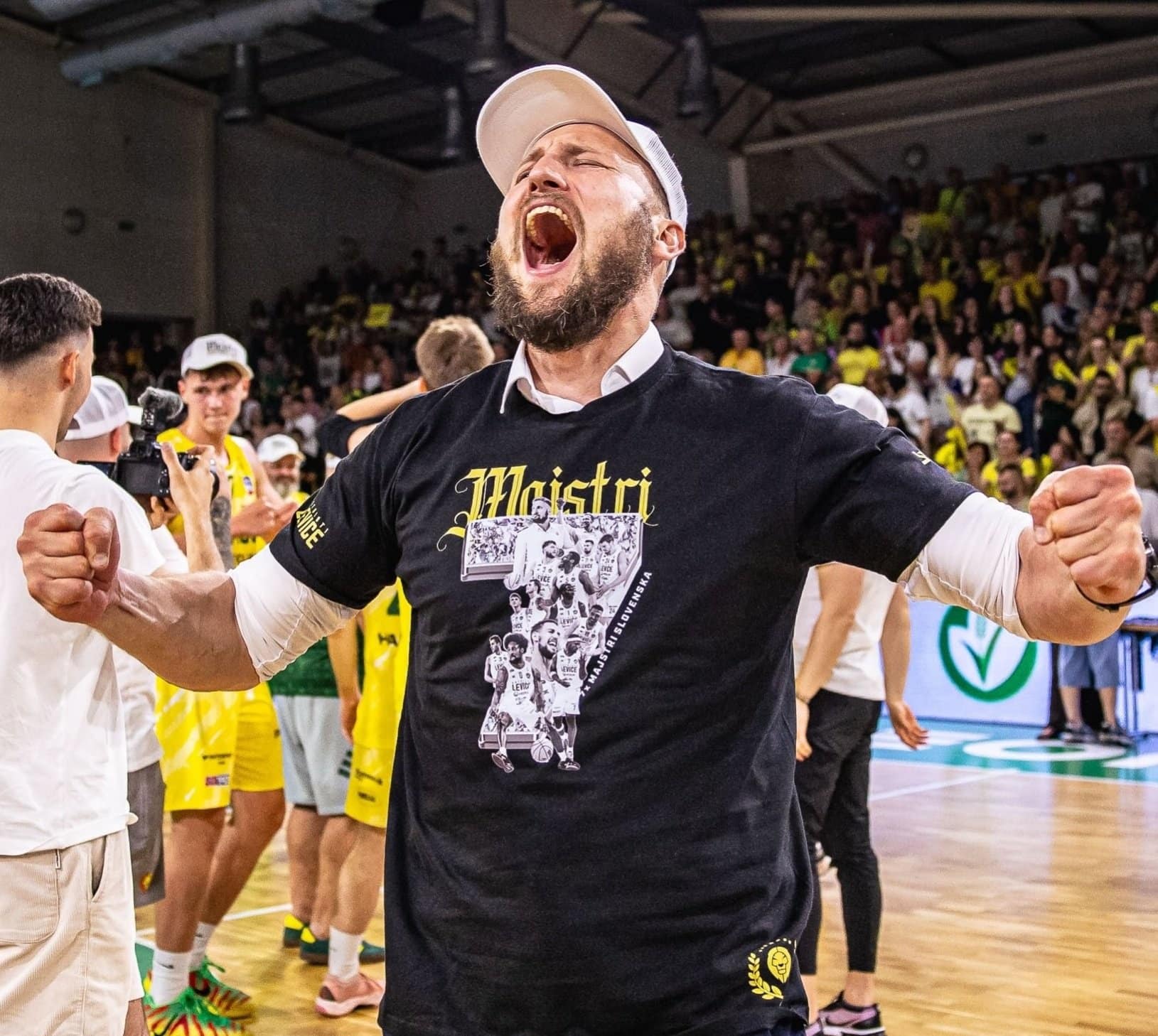 Keď žiak znova dobehol učiteľa. Madzin je v štyridsiatke ďalej ako mnoho starších trénerov