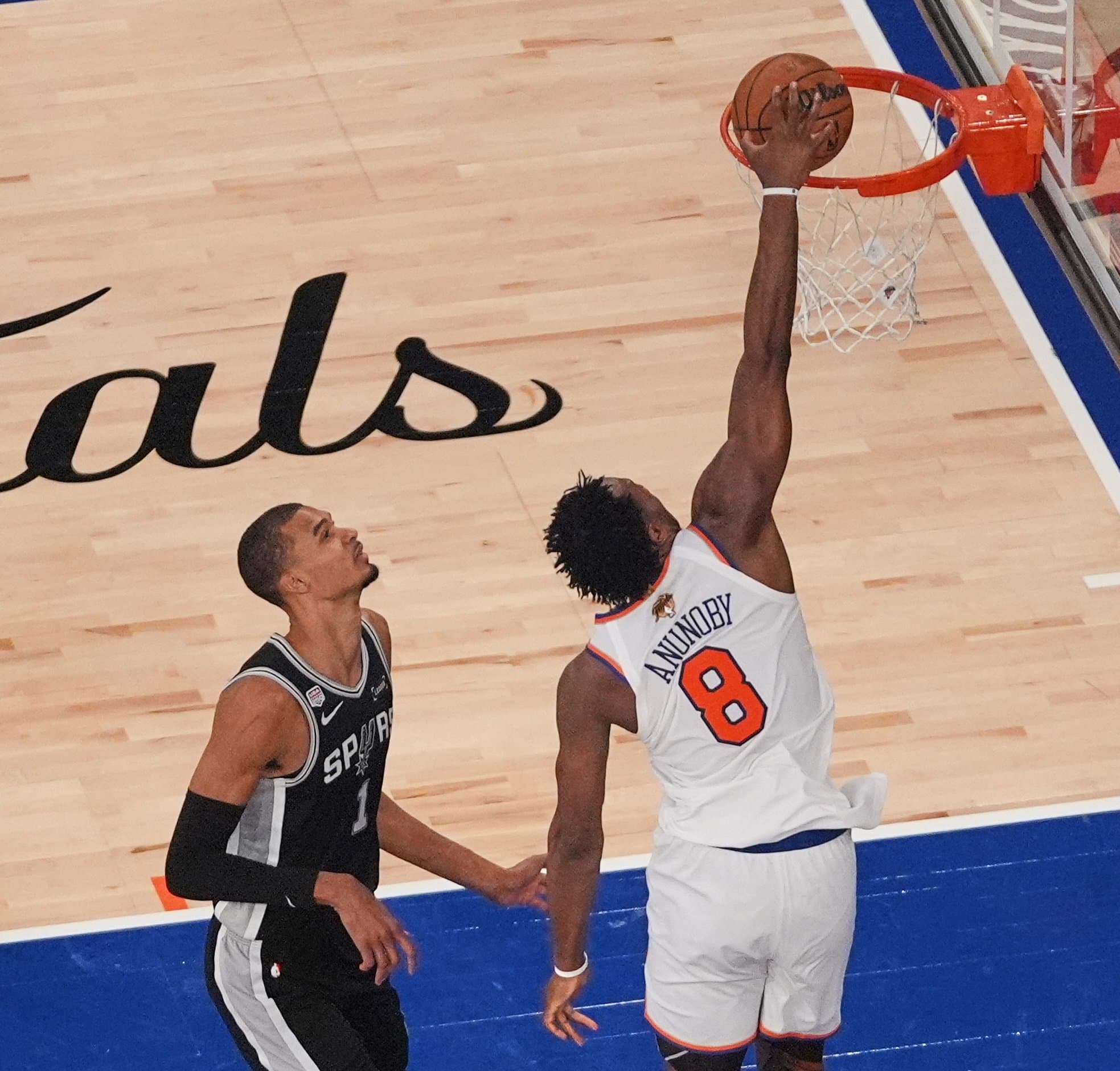 VIDEO: Knicks predviedli najväčší obrat v histórii finále NBA a majú titulový mečbal!