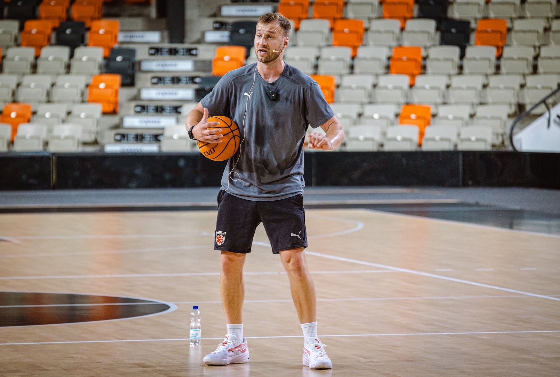 Iba tento Slovák má na NBA, vraví tréner Bayernu Mníchov Anton Gavel